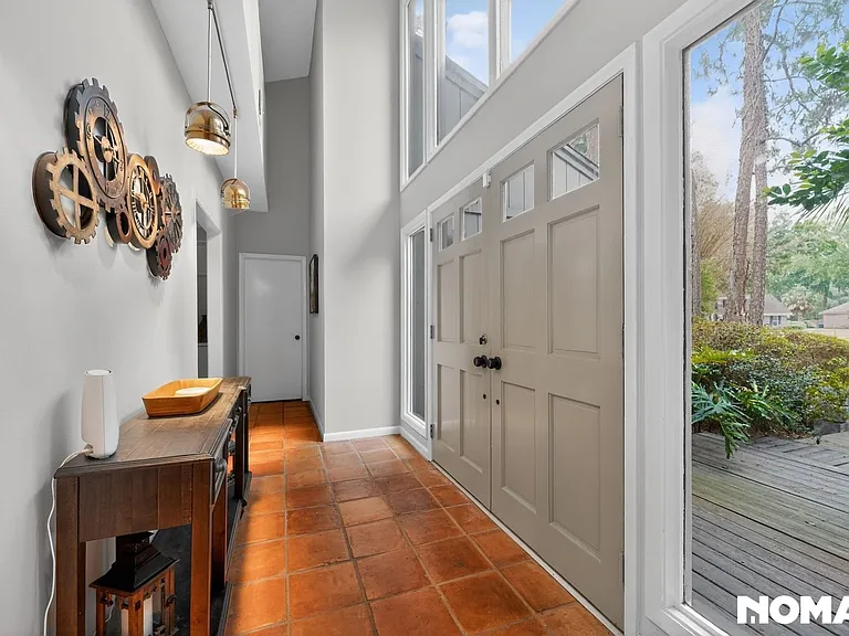 5314 Oak Bay Dr E — Photo 9