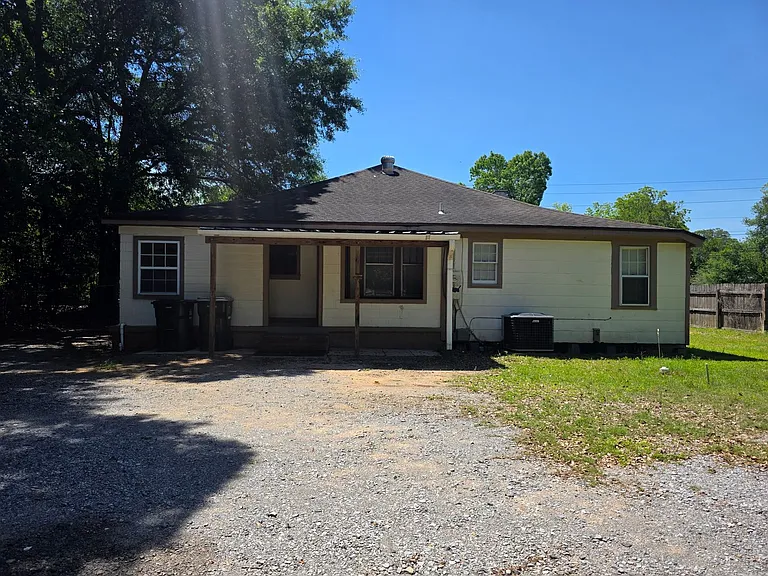 5404 N Blue Angel Pkwy — Photo 28