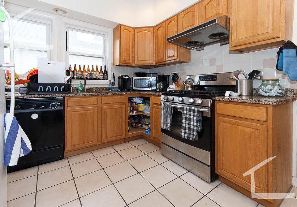 1st image of 78 Chestnut Hill Ave #02