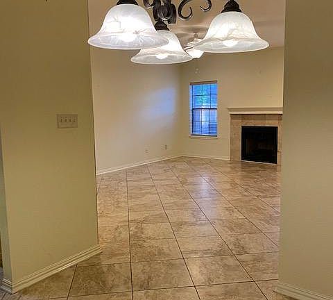 5th image of 9800 Pagewood Ln APT 2801