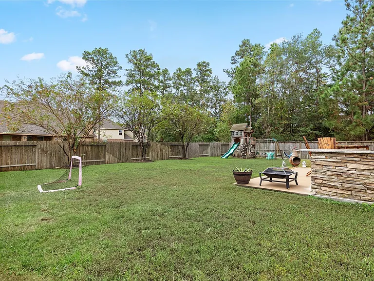 14104 N Crater Lake Ct — Photo 34