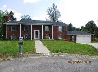 605 Jackson St, Elizabethtown, KY 42701