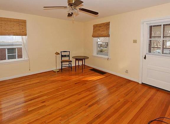 5th image of 9432 Bataan Dr