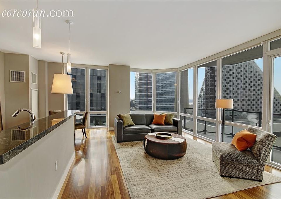 1st image of 10 W End Ave APT 15C