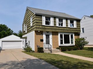 3347 S 54th St, Milwaukee, WI 53219