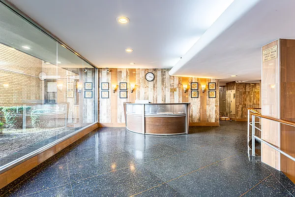 Sold by Yup Realty LLC | media 46