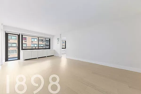 Rented by A&E Real Estate Management | media 2