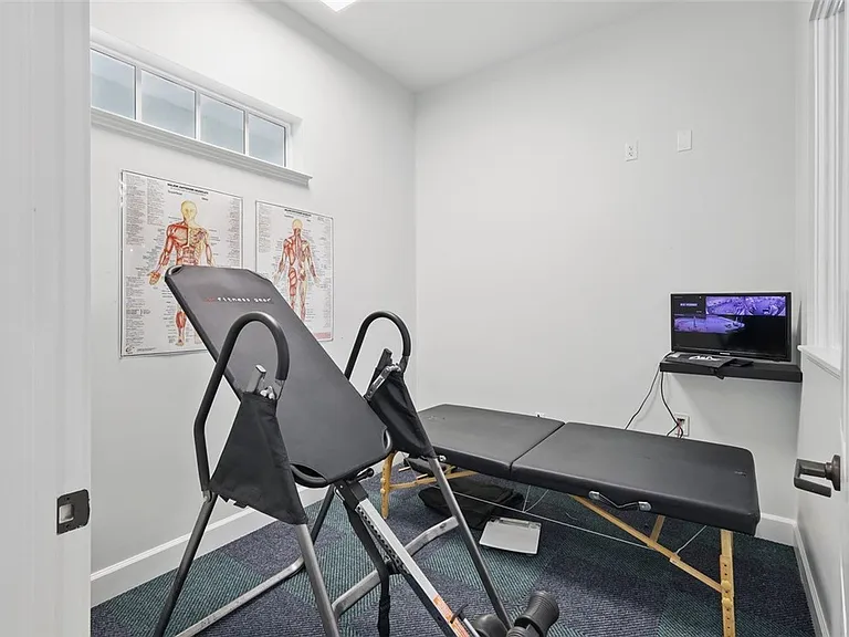 2320 Water Oak Ct SW #111 — Photo 25