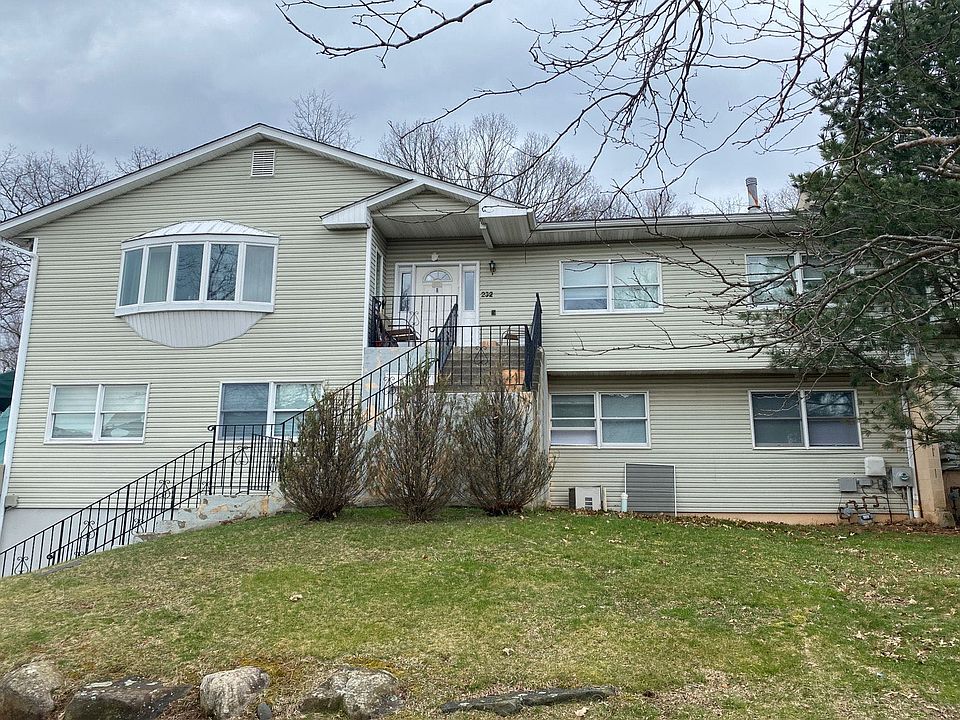 1st image of 230-232 Bates Dr