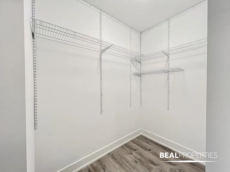 427 West Belden — Photo 9