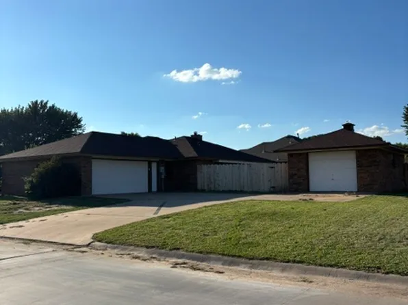 701 Deer Run, Enid, OK 73703