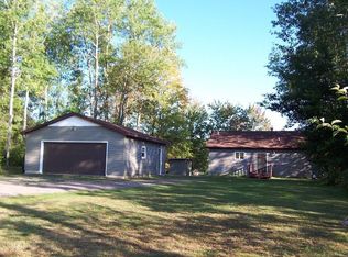 836 Menominee River Rd, Florence, WI 54121