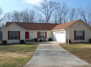 150 Laurelwood Dr, Jackson, GA 30233