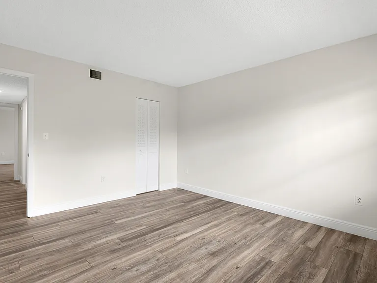 3940 Inverrary Blvd #404-A — Photo 24