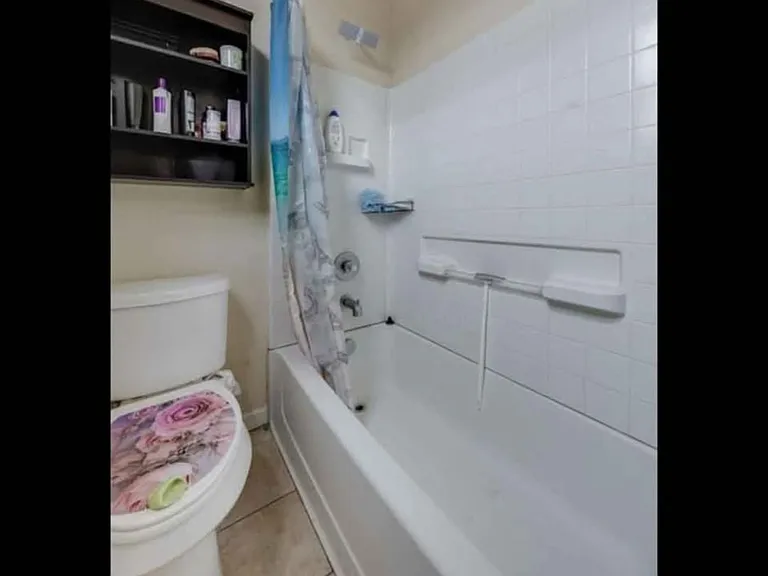 2471 Ben Ali Way — Photo 2