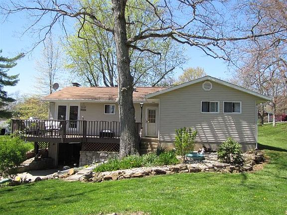 4th image of 204 Woodland Dr