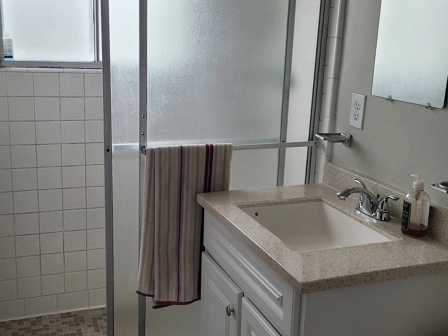 4 bed, 1527 sqft, $759 — Photo 4