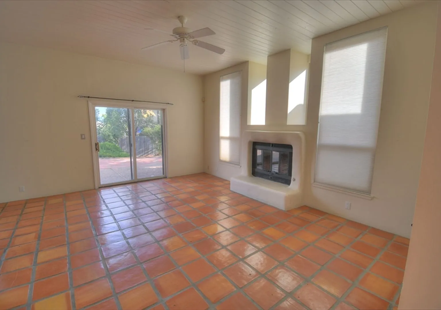 Sandia Heights Home for Lease — Photo 2