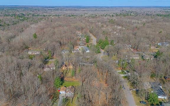 4th image of Forestville Dr