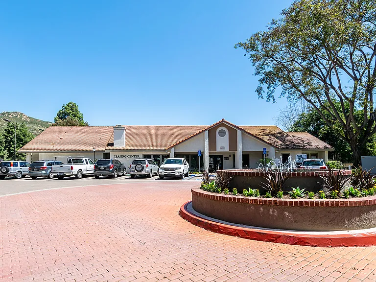 Mission Trails Apartments — Photo 36