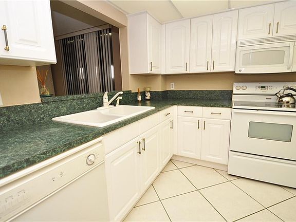 3rd image of 9940 Ocean Dr APT 210