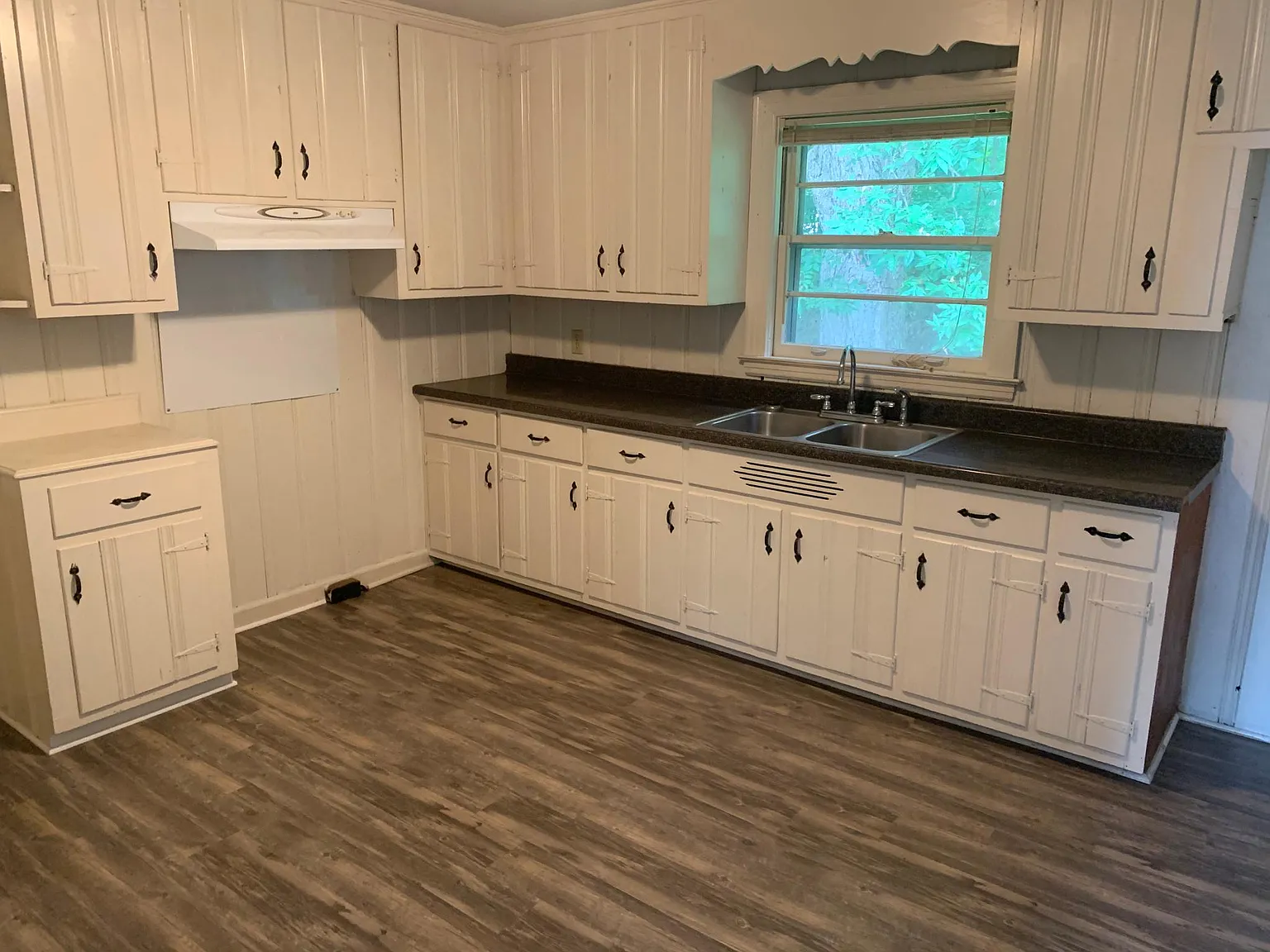 103 Owen Ave — Photo 3
