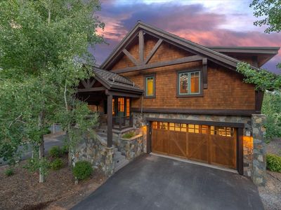10199 Annies Loop, Truckee, CA, 96161