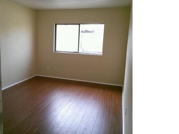 2nd image of 6114 S Victoria Ave APT 12