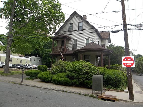 2nd image of 54 Central Ave APT 3F