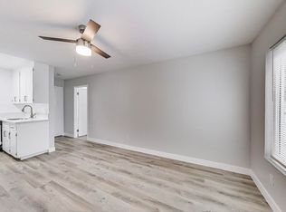 187 Montecito Ave #206, Oakland, CA 94610