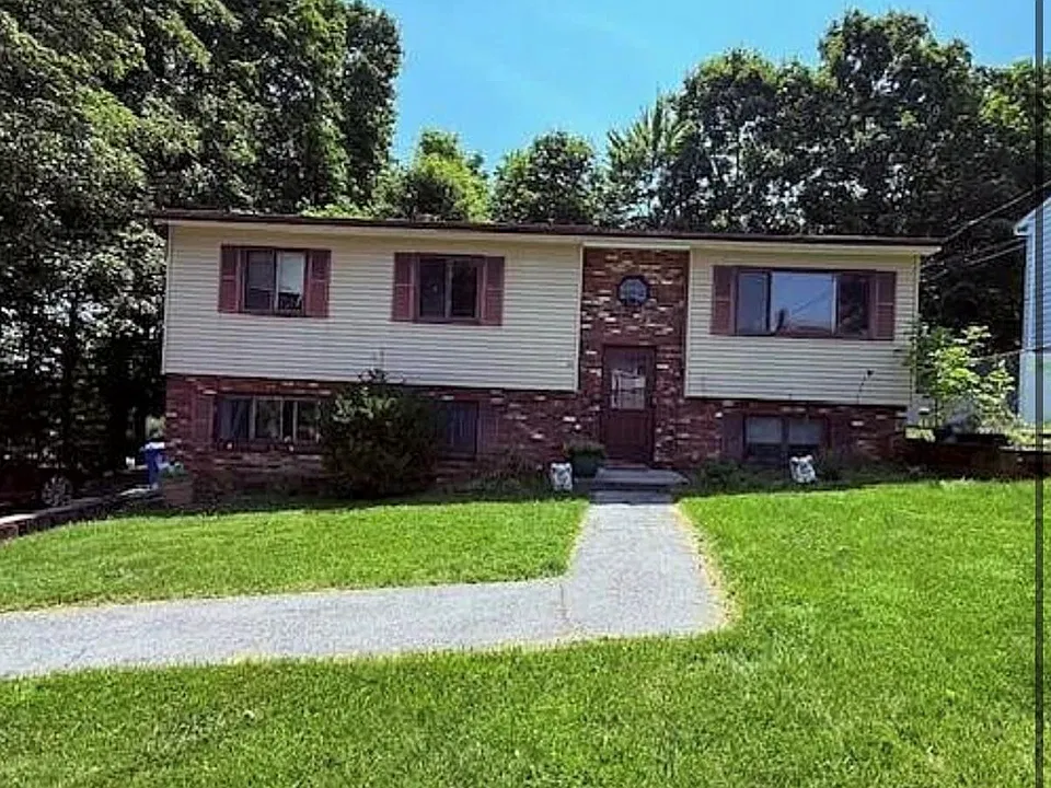 2 Mountain Ave
