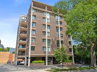 1111 Church St APT 203, Evanston, IL 60201