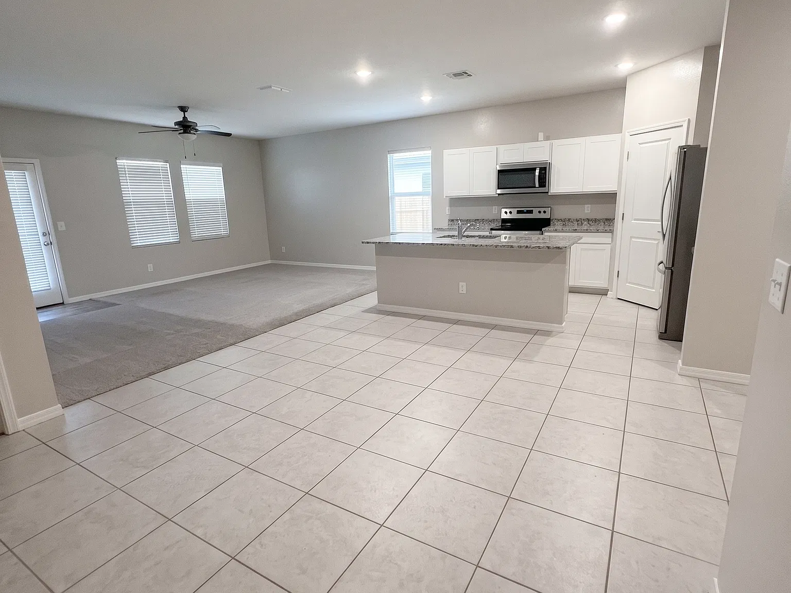 3 bed, 1665 sqft, $1,950 — Photo 3