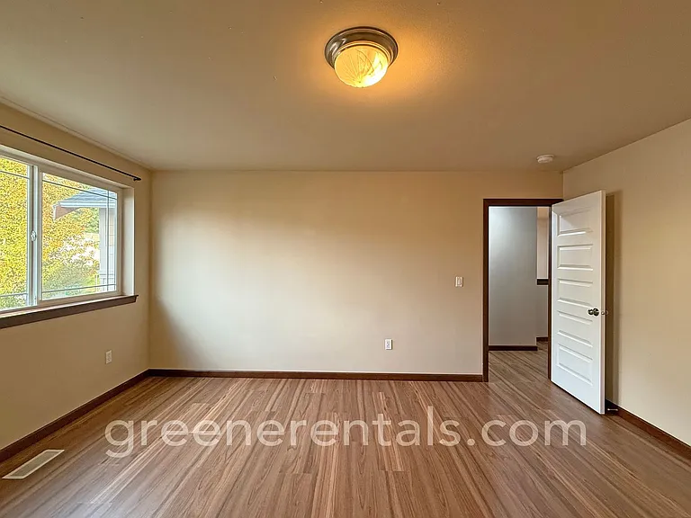 611 H St SW — Photo 39