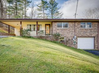 338 Green Acres Rd, Honaker, VA 24260