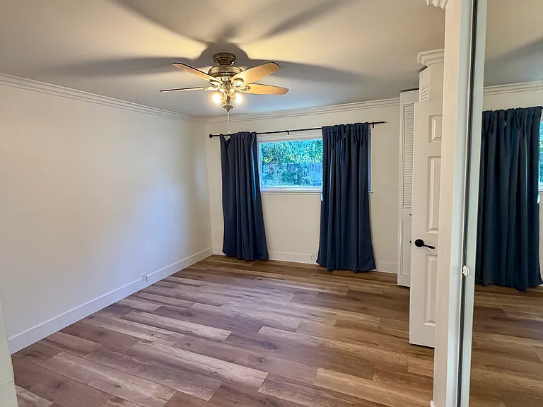 3681 Shenandoah Ct — Photo 5
