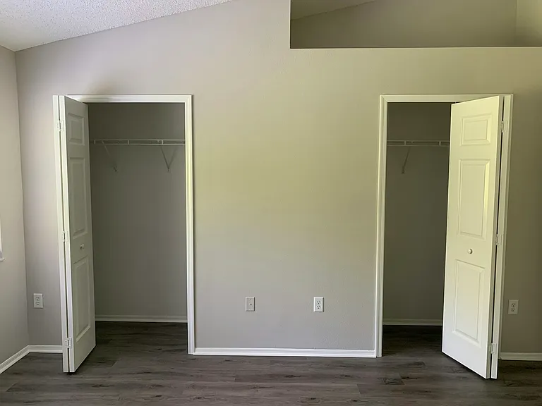 1341 Costa Mesa Dr — Photo 13