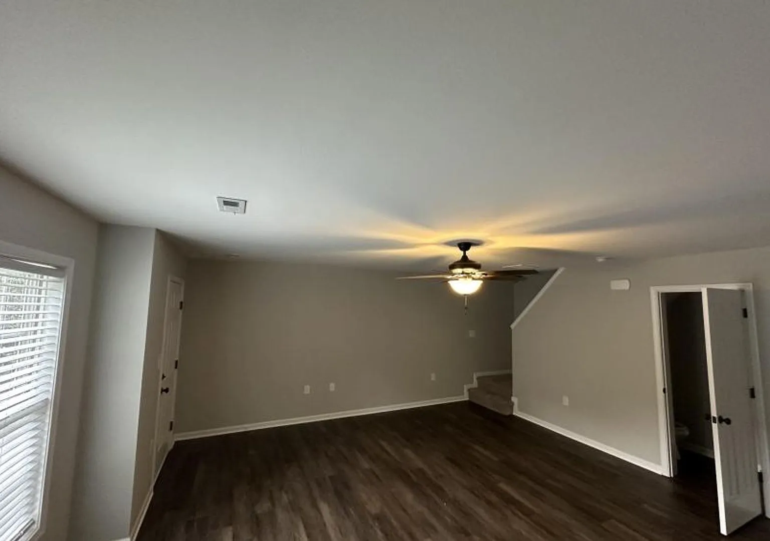 3 Bedroom Townhouse off Wards Ferry Road — Photo 2