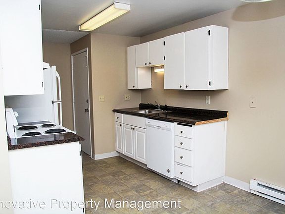 4th image of 1120 NE 17th Ave APT H