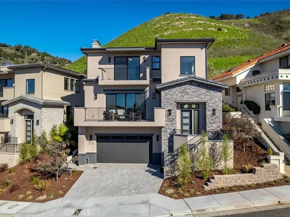2732 Barcelona St, Pismo Beach, CA 93449