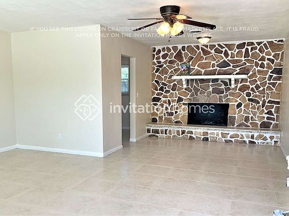 4th image of 610 Zinnia Dr