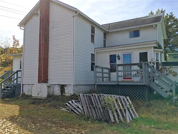4th image of 229 Helena St