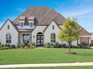 2812 Fawnwood Ct, Sherman, TX 75092