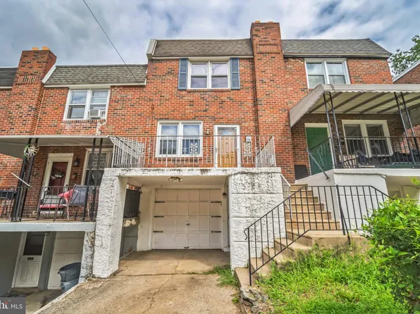326 Ripka St #A, Philadelphia, PA 19128