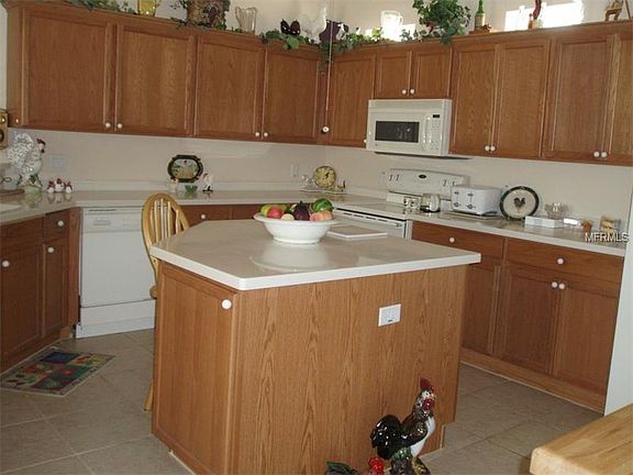 4th image of 7522 Berna Ln