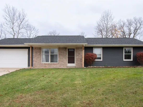 1406 Town St, Kendallville, IN 46755