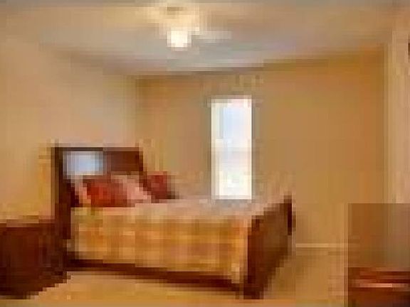 4th image of 4831 E Summit Cir APT 139