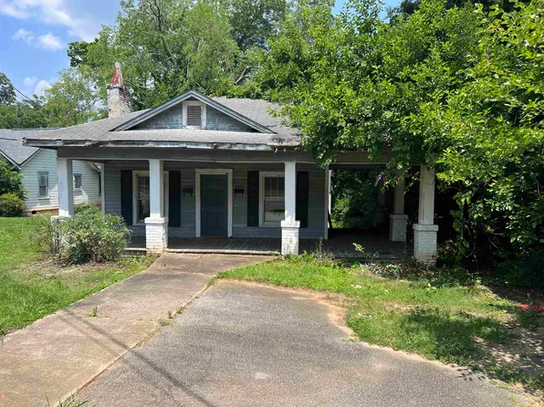 1003 E Frederick St, Gaffney, SC 29340
