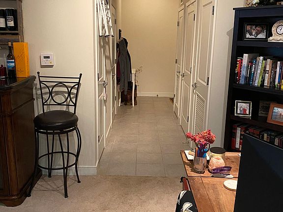 4th image of 820 N Pollard St APT 107