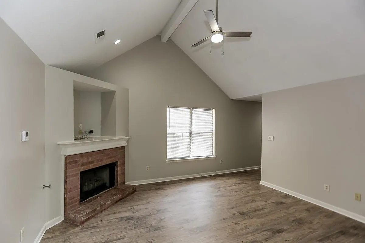 Building Photo - 6676 Whitten Pine Dr